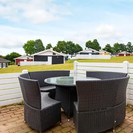 6 Person In Aabenraa-by Traum